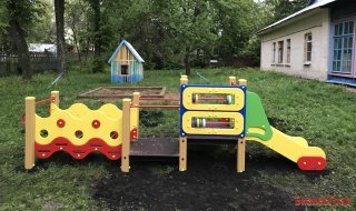 Внешняя комплектация детских садов (теневые навесы, входной блок, песочницы, спортплощадка)