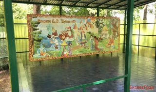 Внешняя комплектация детских садов (теневые навесы, входной блок, песочницы, спортплощадка)