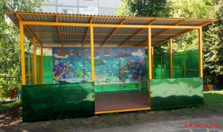 Внешняя комплектация детских садов (теневые навесы, входной блок, песочницы, спортплощадка)