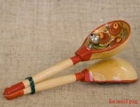 Ложки в станке с бубенцами